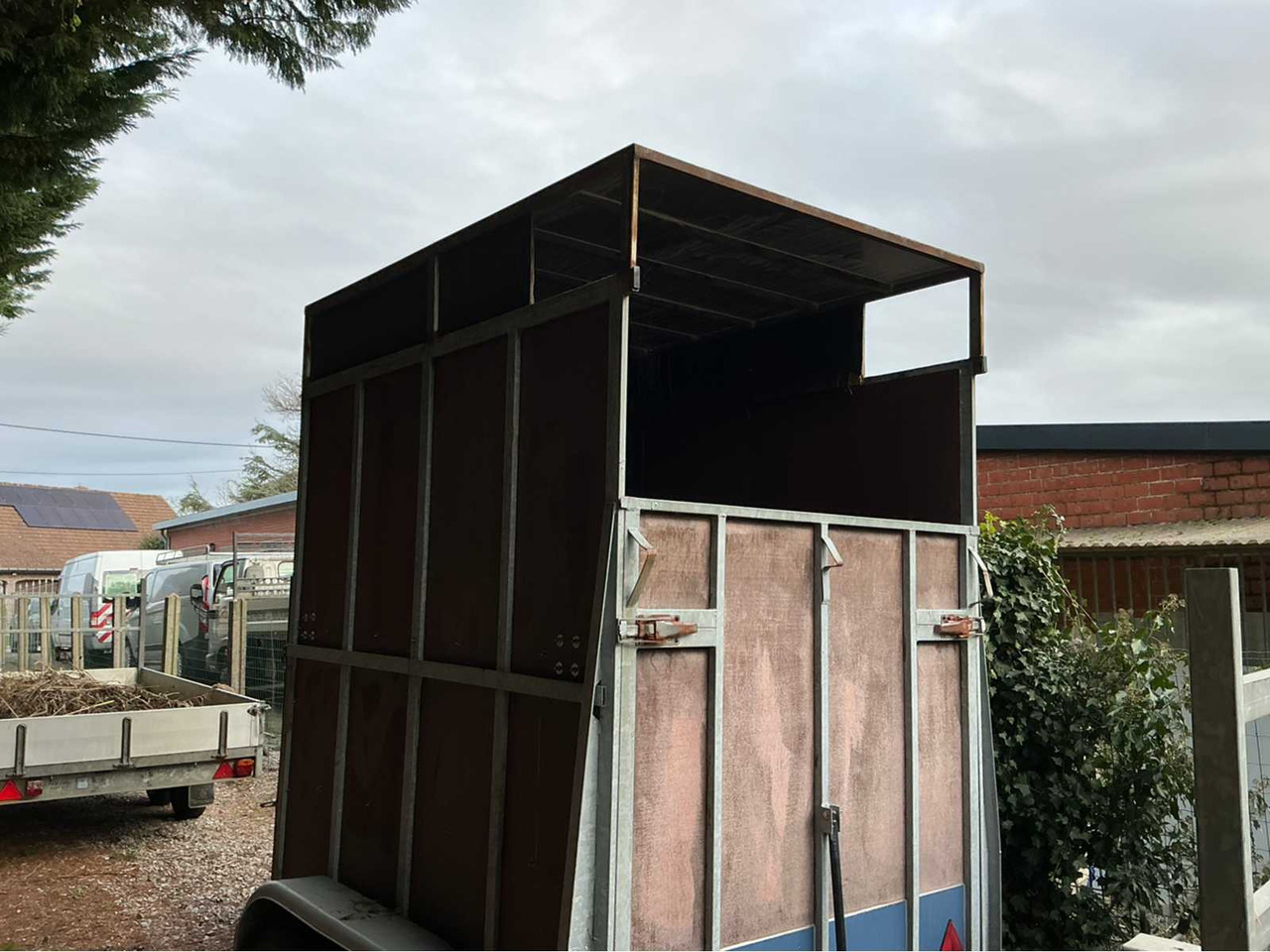 1996 BCW HORSE TRAILER - Trailer: picture 5 1996 BCW HORSE TRAILER - Trailer: picture 5