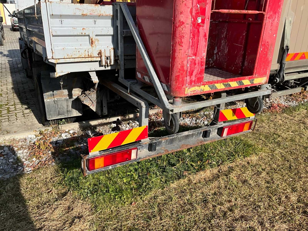 Truck 1995 IVECO 120 E 15 TRUCK WITH CRANE AND ACCESSORIES: picture 7