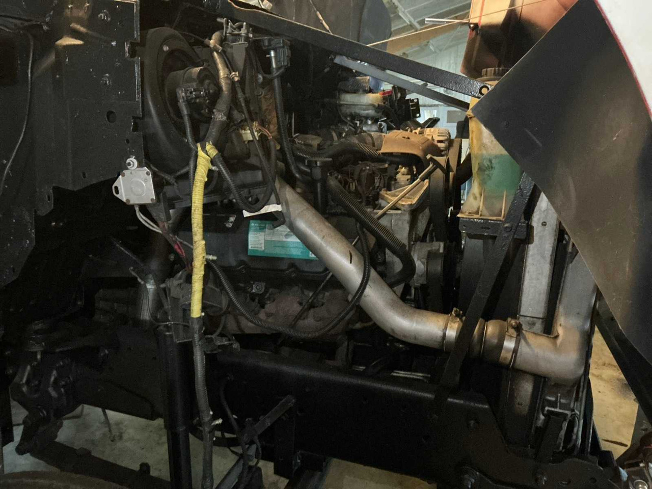 Truck 1999 FORD F-650 DUAL-CAB PICKUP TRUCK: picture 25