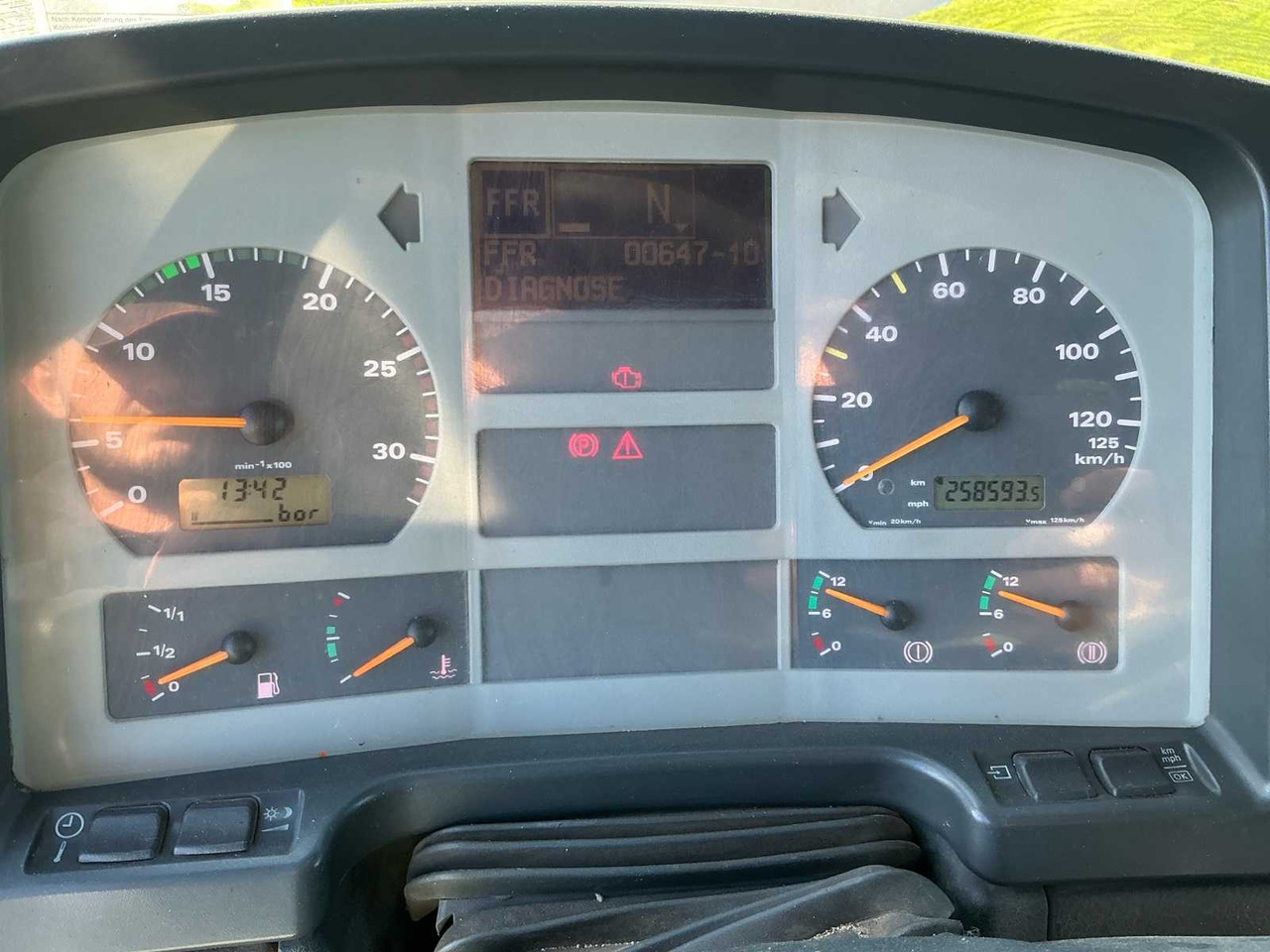 Truck 2002 MAN H17 TRUCK / CONTAINER TRUCK: picture 25 Truck 2002 MAN H17 TRUCK / CONTAINER TRUCK: picture 25