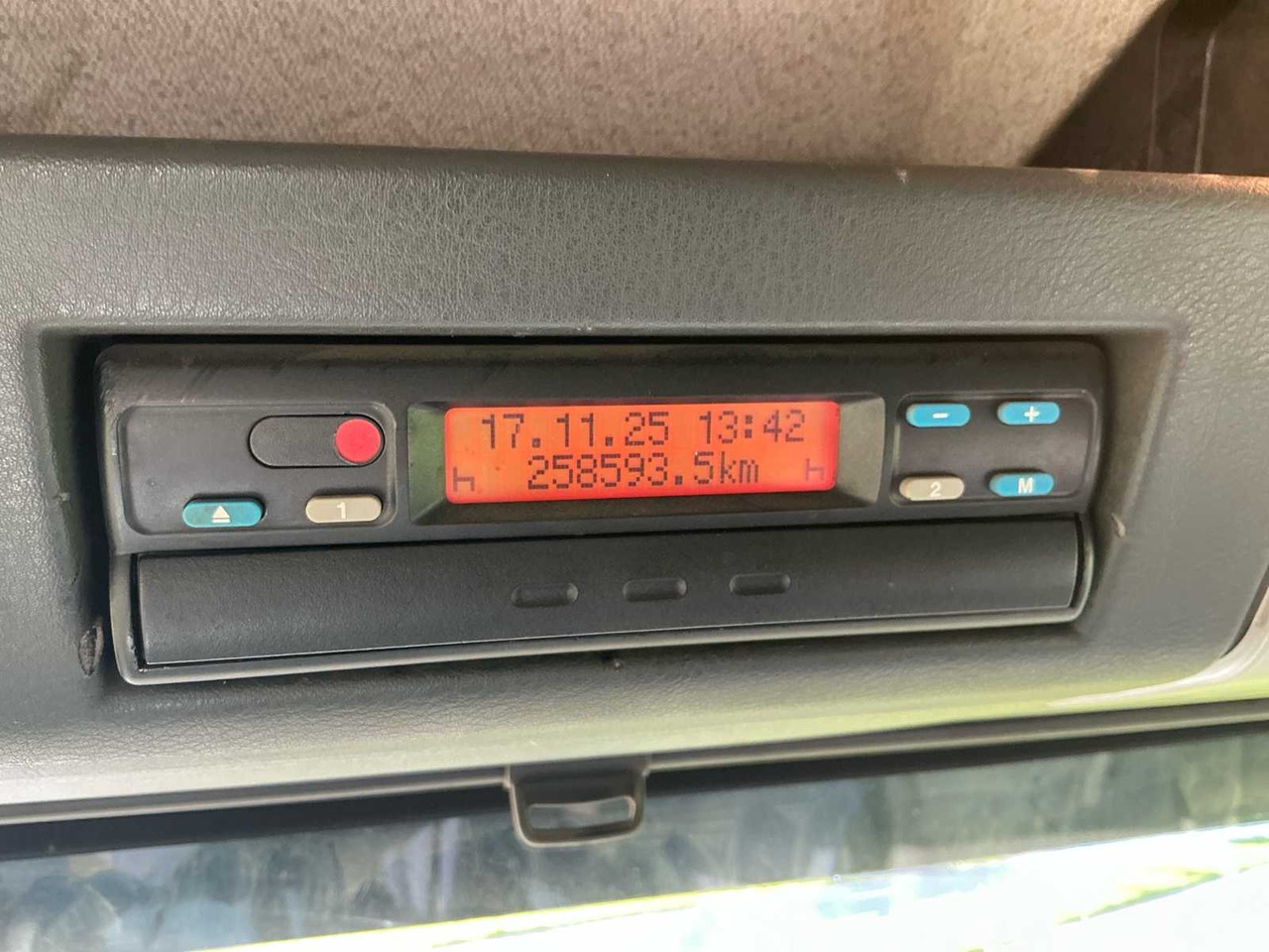 Truck 2002 MAN H17 TRUCK / CONTAINER TRUCK: picture 29 Truck 2002 MAN H17 TRUCK / CONTAINER TRUCK: picture 29