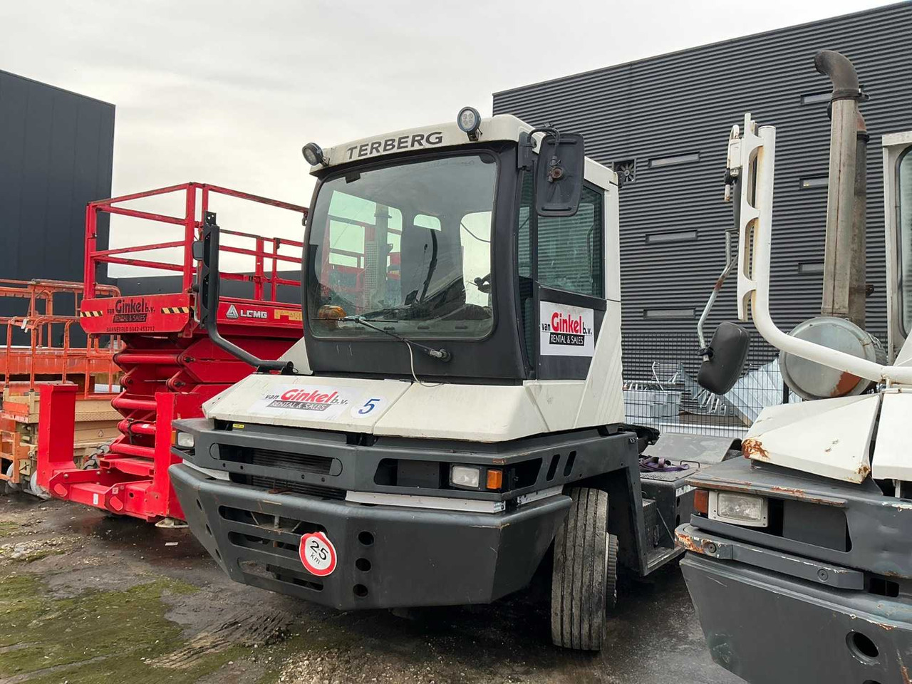 2002 TERBERG TERMINAL TRACTOR - Truck: picture 1 2002 TERBERG TERMINAL TRACTOR - Truck: picture 1