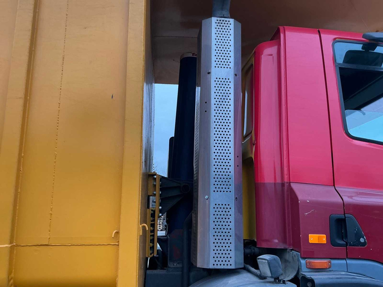 Truck 2005 GINAF GINC 3085 X4446 AGRICULTURAL TRUCK WITH TIPPER: picture 20 Truck 2005 GINAF GINC 3085 X4446 AGRICULTURAL TRUCK WITH TIPPER: picture 20