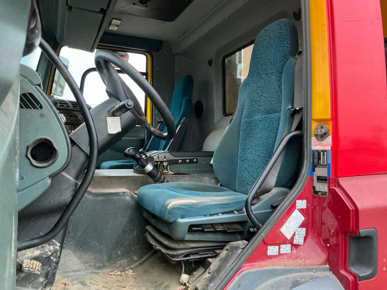 Truck 2005 GINAF GINC 3085 X4446 AGRICULTURAL TRUCK WITH TIPPER: picture 23 Truck 2005 GINAF GINC 3085 X4446 AGRICULTURAL TRUCK WITH TIPPER: picture 23