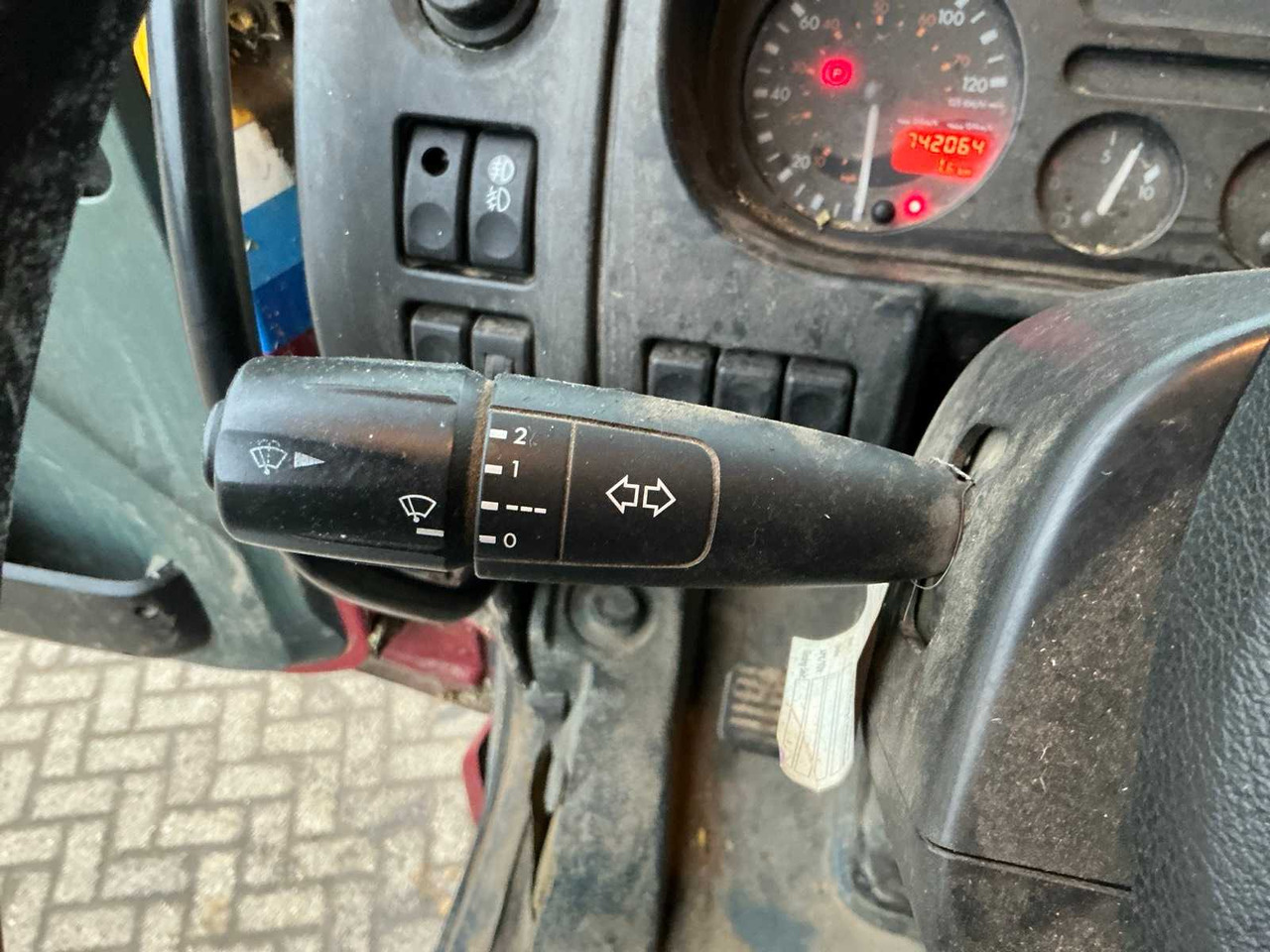 Truck 2005 GINAF GINC 3085 X4446 AGRICULTURAL TRUCK WITH TIPPER: picture 25 Truck 2005 GINAF GINC 3085 X4446 AGRICULTURAL TRUCK WITH TIPPER: picture 25