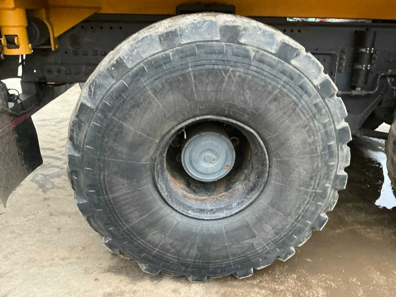 Truck 2005 GINAF GINC 3085 X4446 AGRICULTURAL TRUCK WITH TIPPER: picture 15 Truck 2005 GINAF GINC 3085 X4446 AGRICULTURAL TRUCK WITH TIPPER: picture 15