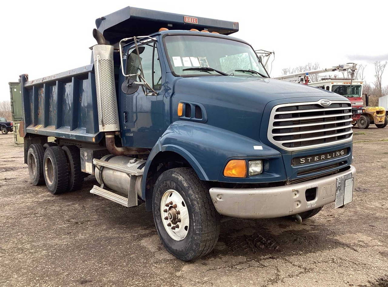 2005 STERLING LT 9500 TRUCK - Truck: picture 2 2005 STERLING LT 9500 TRUCK - Truck: picture 2