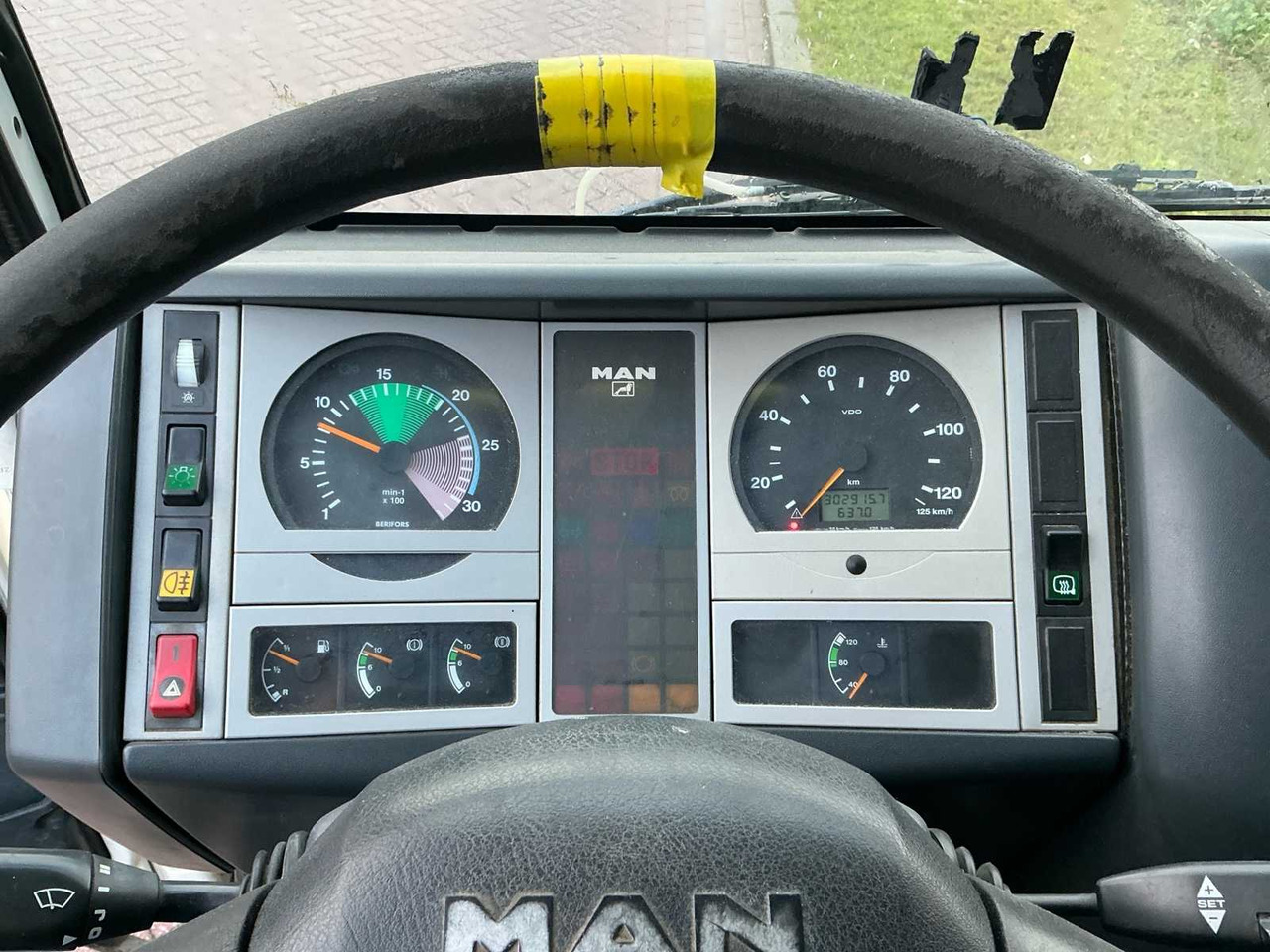 Truck 2006 MALE LE12.180: picture 14