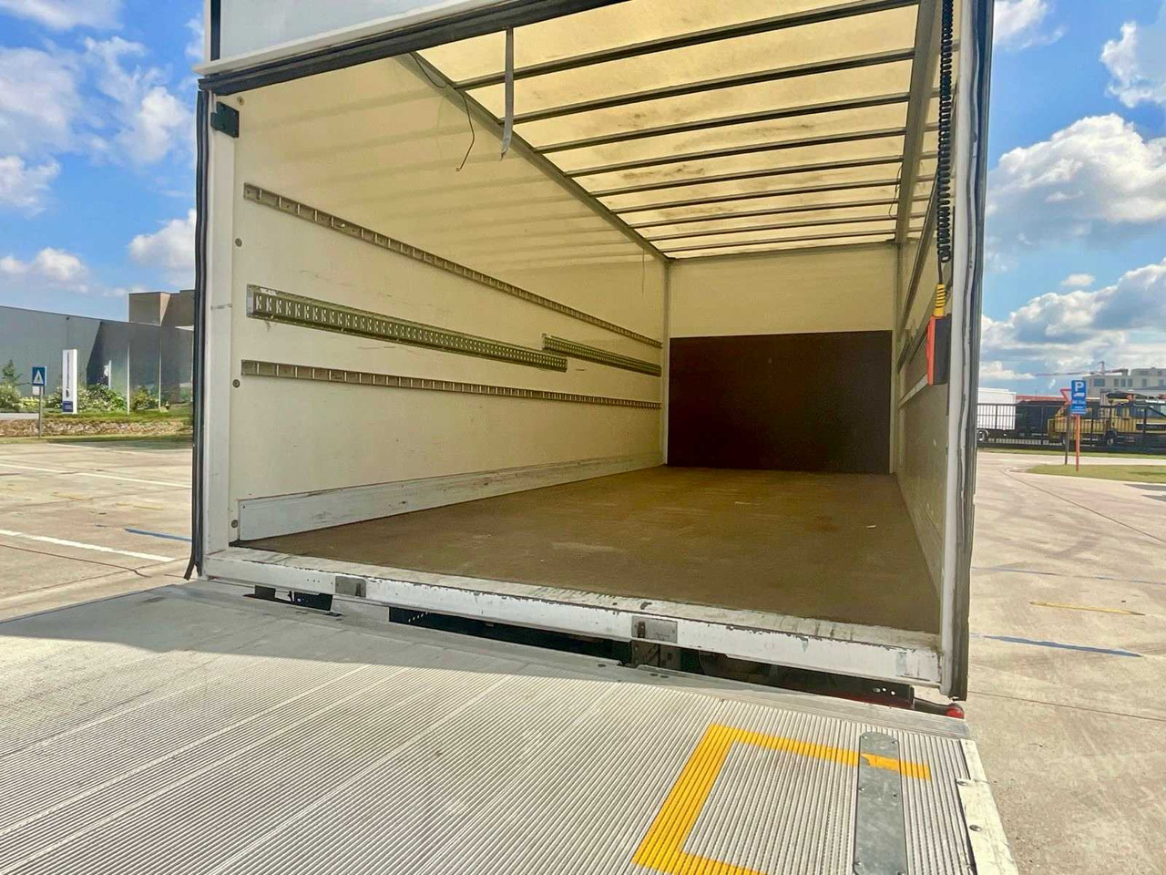 Truck 2007 DAF FA. LF45 TRUCK: picture 9