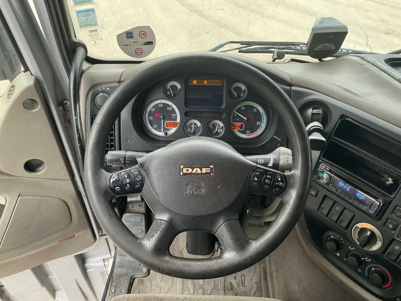 Truck 2009 DAF FTXF 105 TRUCK: picture 13