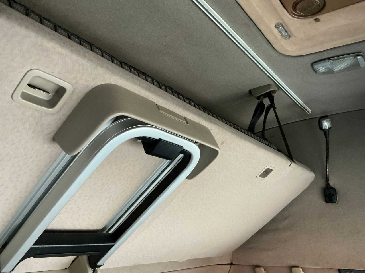 Truck 2011 SCANIA R440 TOPLINE TRUCK: picture 19