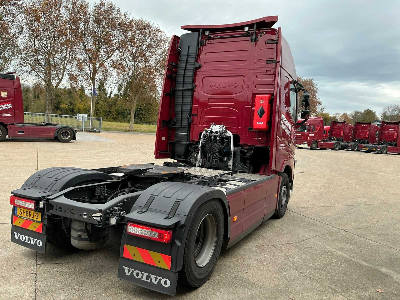 2021 VOLVO FH UNLIMITED EDITION SEMI-TRAILER TRACTOR - Truck: picture 5 2021 VOLVO FH UNLIMITED EDITION SEMI-TRAILER TRACTOR - Truck: picture 5