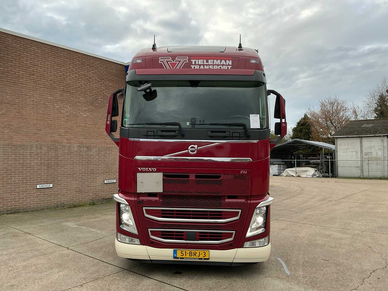 2021 VOLVO FH UNLIMITED EDITION SEMI-TRAILER TRACTOR - Truck: picture 2 2021 VOLVO FH UNLIMITED EDITION SEMI-TRAILER TRACTOR - Truck: picture 2