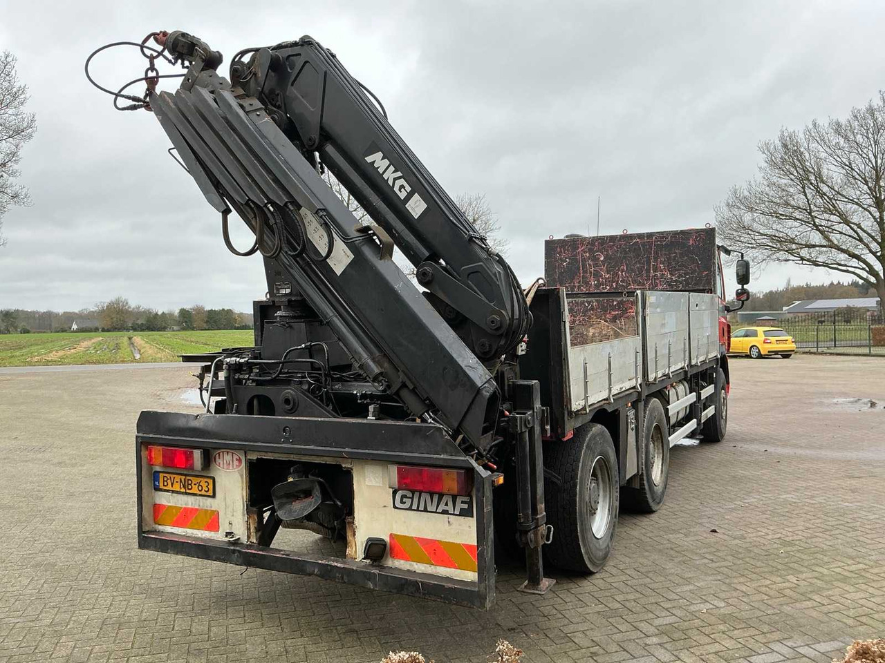 GINAF X3232S TRUCK LOADING CRANE - Truck: picture 5 GINAF X3232S TRUCK LOADING CRANE - Truck: picture 5