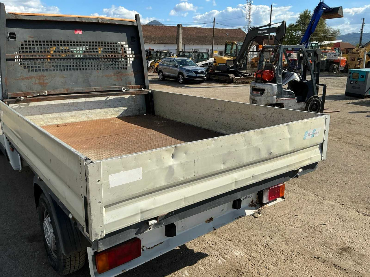 Truck PEUGEOT - BOXER 35 35 2.2 HDI - DOUBLE CAB TIPPER TRUCK - 2012: picture 12