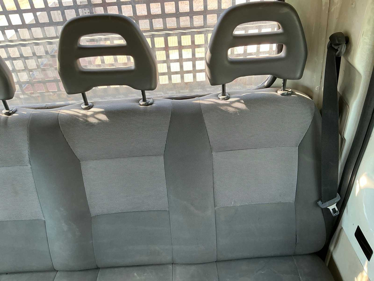 Truck PEUGEOT - BOXER 35 35 2.2 HDI - DOUBLE CAB TIPPER TRUCK - 2012: picture 27