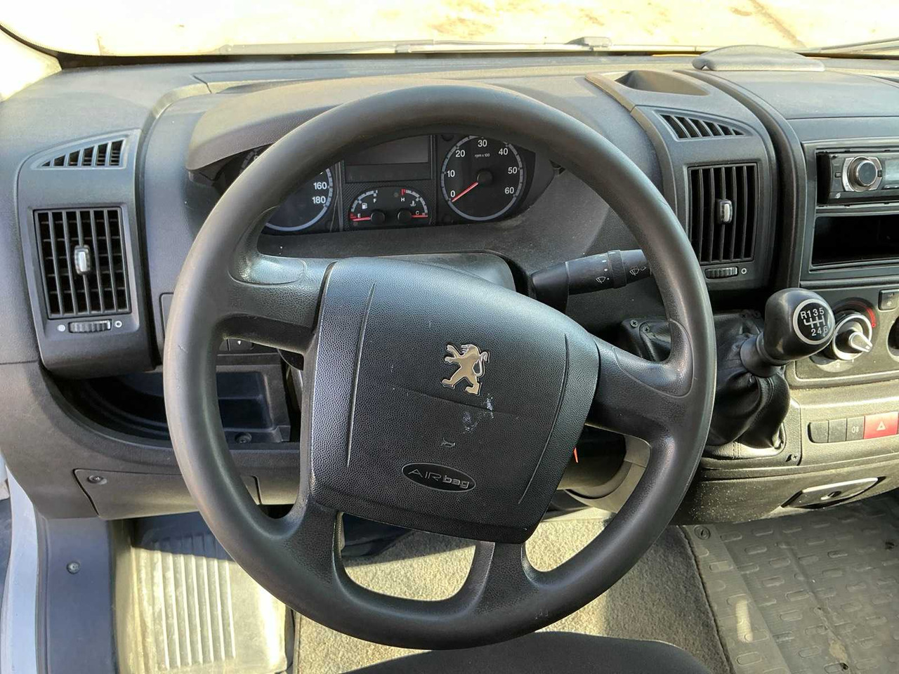 Truck PEUGEOT - BOXER 35 35 2.2 HDI - DOUBLE CAB TIPPER TRUCK - 2012: picture 23