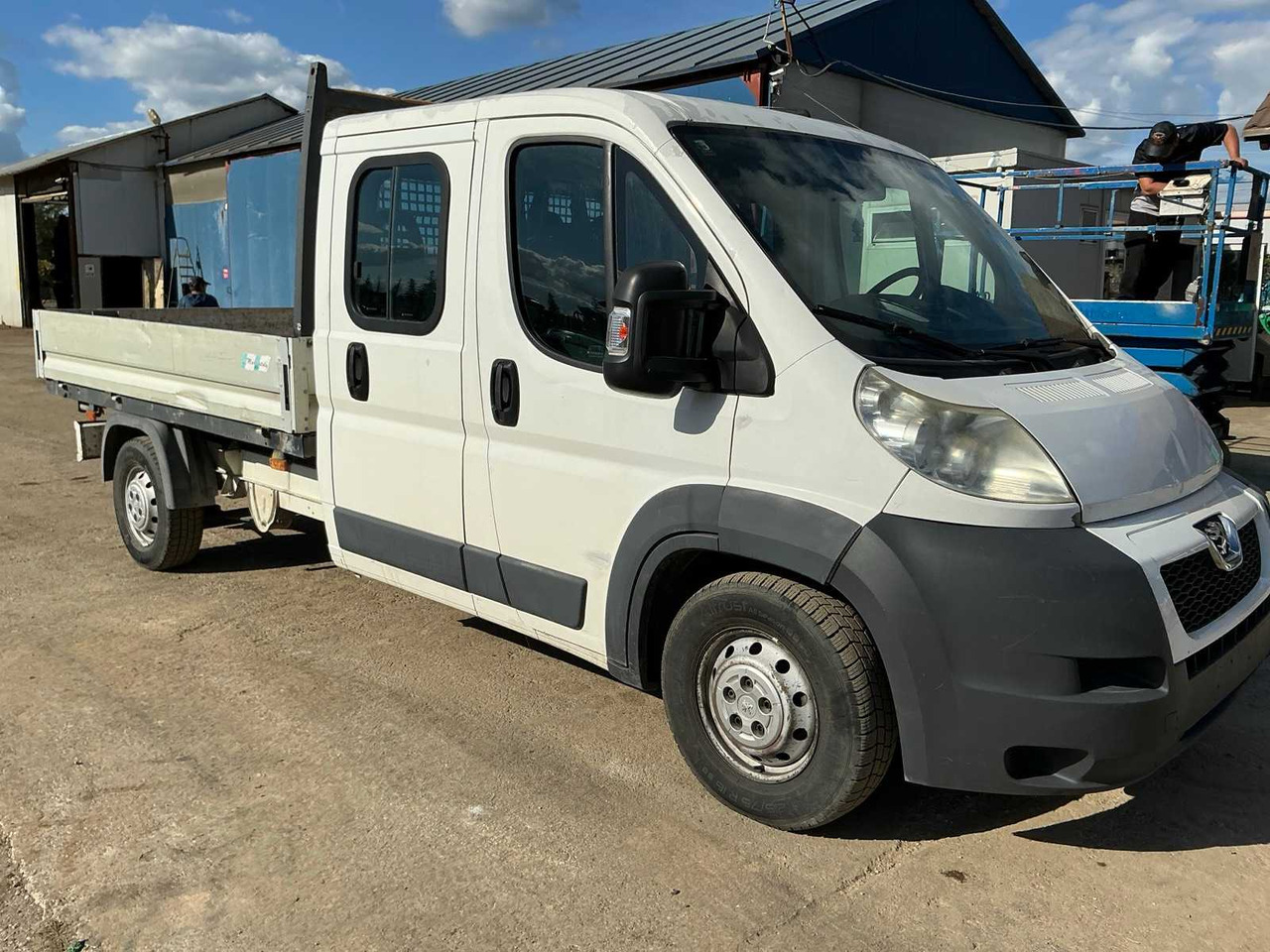 Truck PEUGEOT - BOXER 35 35 2.2 HDI - DOUBLE CAB TIPPER TRUCK - 2012: picture 18