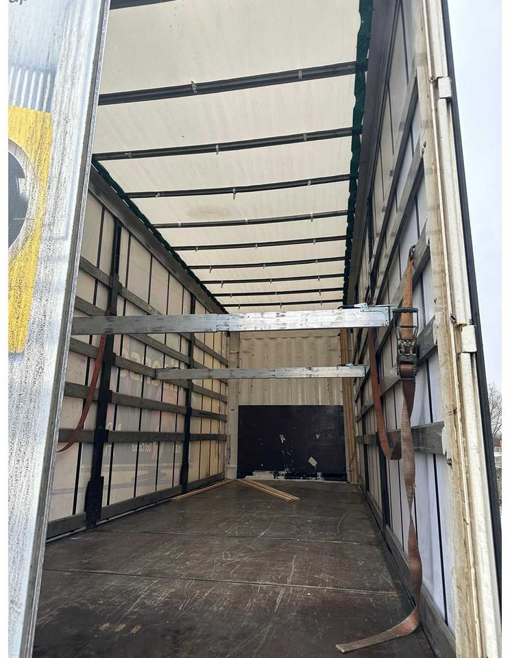 Truck RENAULT + KRONE - TRUCK - 2016-2017: picture 9 Truck RENAULT + KRONE - TRUCK - 2016-2017: picture 9