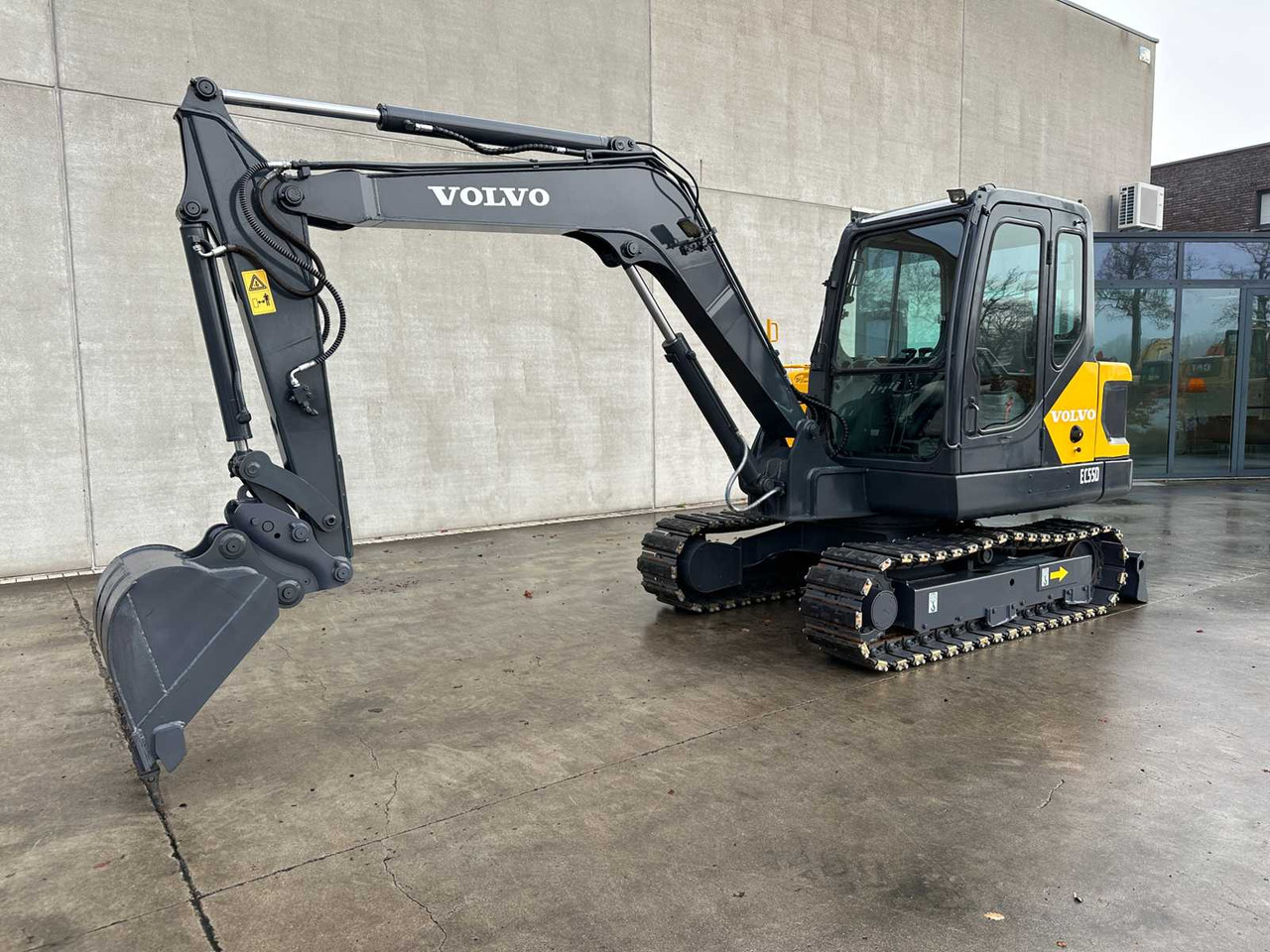VOLVO - 2019 - EC55D - MIDI EXCAVATOR - Excavator: picture 2 VOLVO - 2019 - EC55D - MIDI EXCAVATOR - Excavator: picture 2