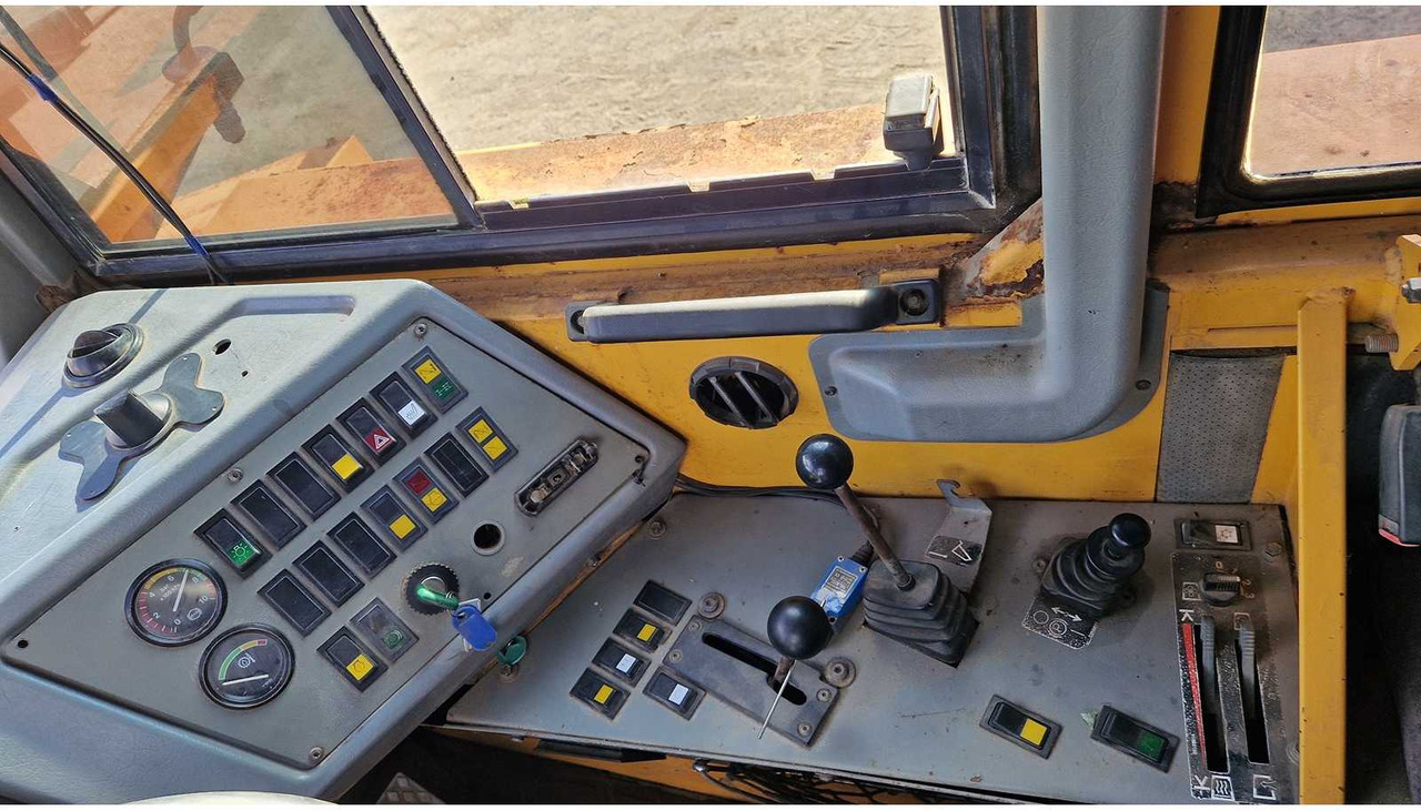 Mini dumper VOLVO - A35C - DUMPER TRUCK - 2000: picture 45