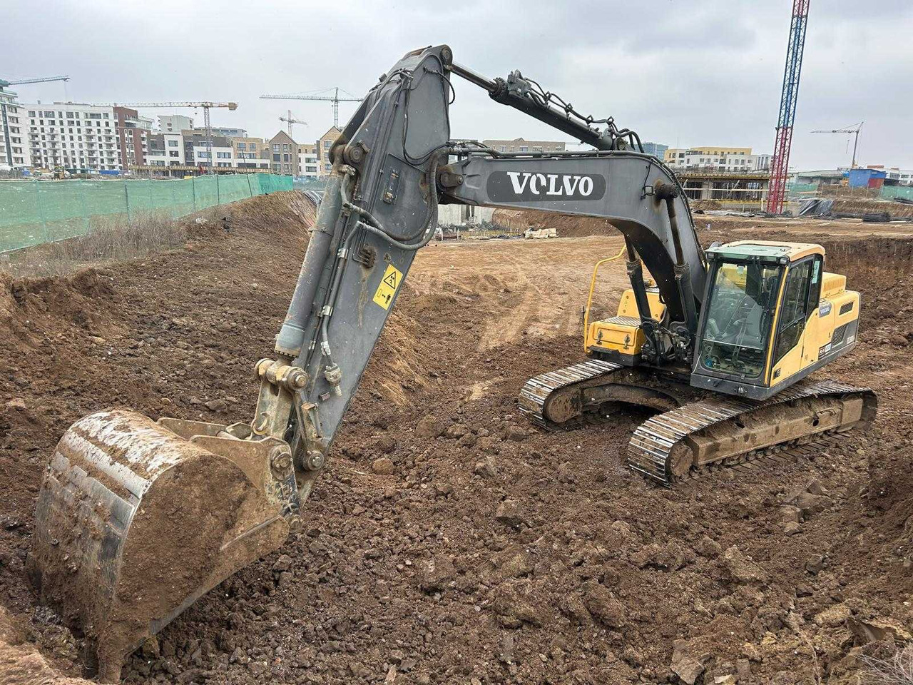 Crawler excavator VOLVO EC 250 DNL: picture 18