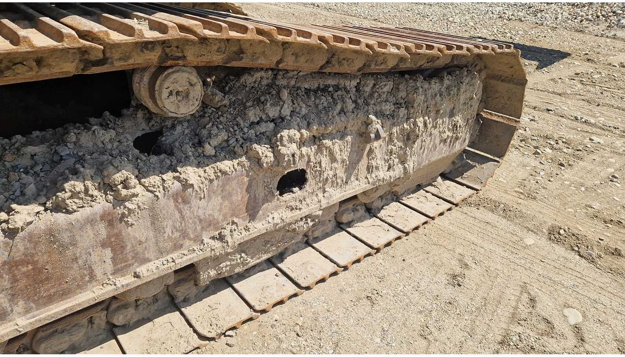 Crawler excavator VOLVO EC 250 DNL: picture 39