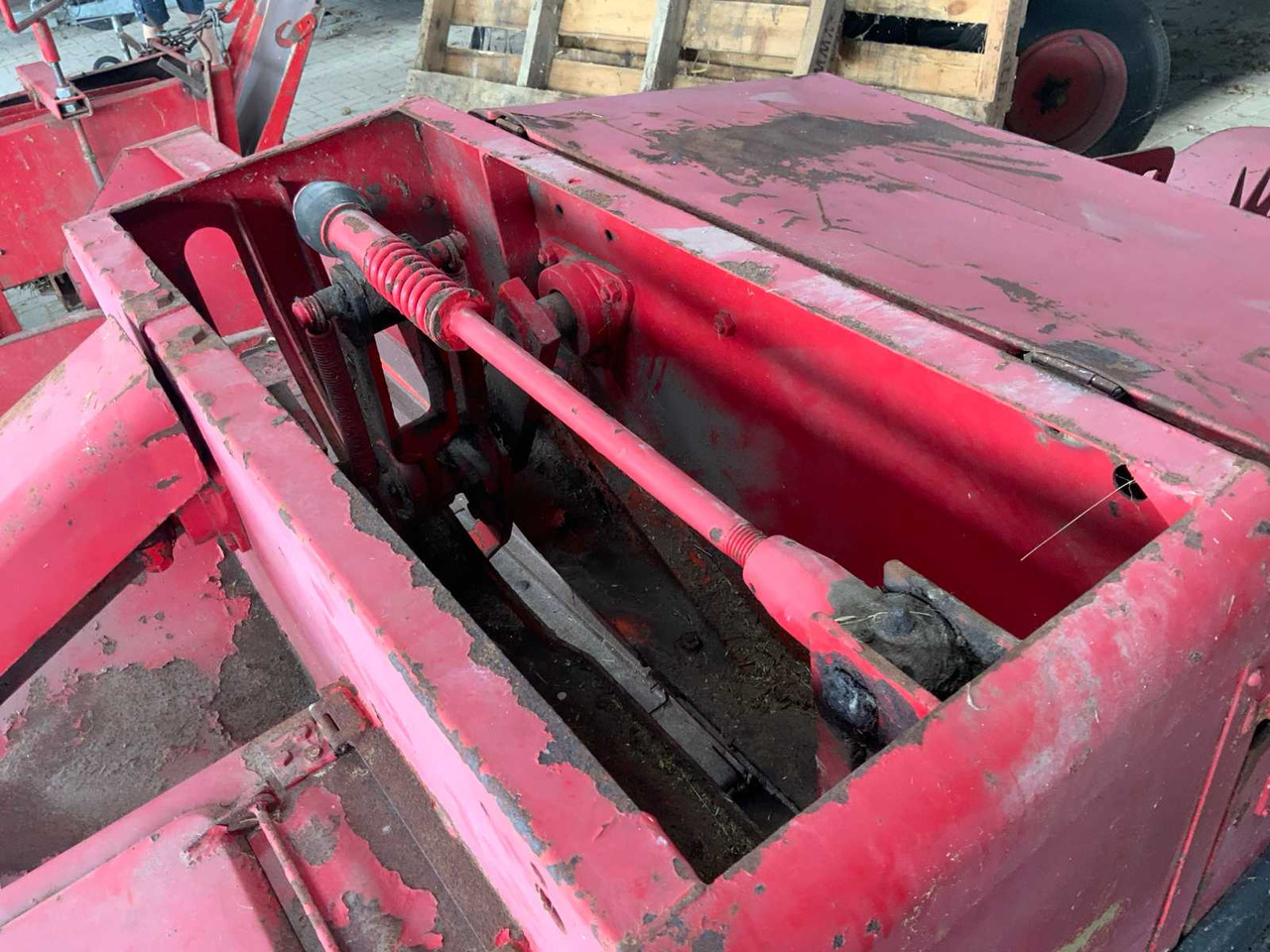 Square baler Welger AP12K: picture 13