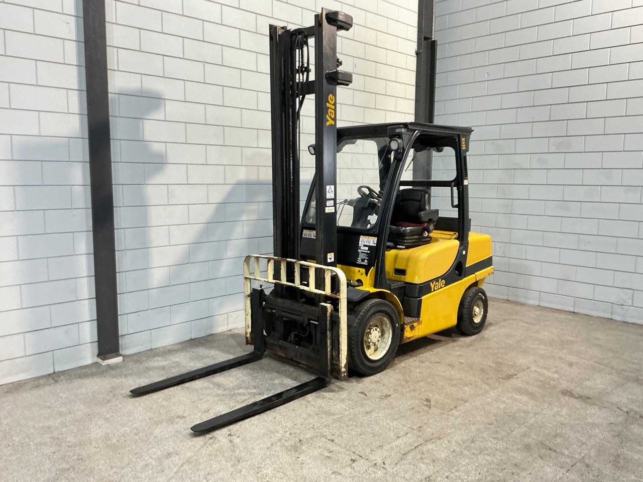 YALE - 2013 - GPD35VX - FORKLIFT TRUCK - Forklift: picture 5 YALE - 2013 - GPD35VX - FORKLIFT TRUCK - Forklift: picture 5