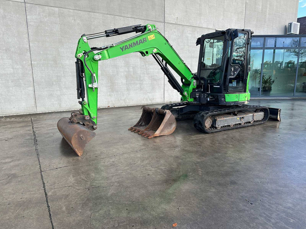 YANMAR - 2021 - VIO50-6B - MIDI EXCAVATOR - Excavator: picture 1 YANMAR - 2021 - VIO50-6B - MIDI EXCAVATOR - Excavator: picture 1