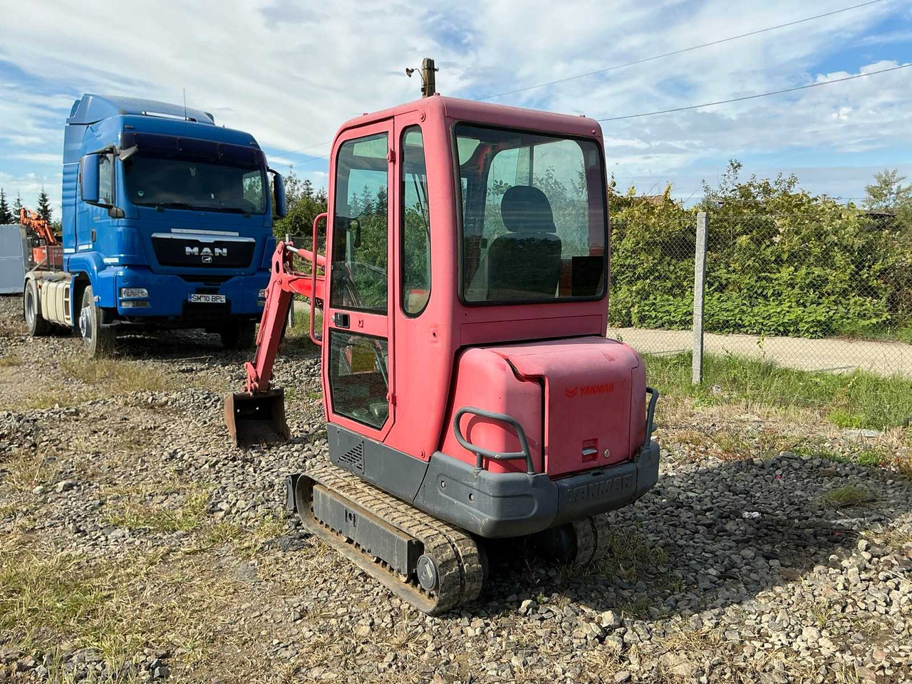 Yanmar B15 - 3 - Mini excavator: picture 4 Yanmar B15 - 3 - Mini excavator: picture 4