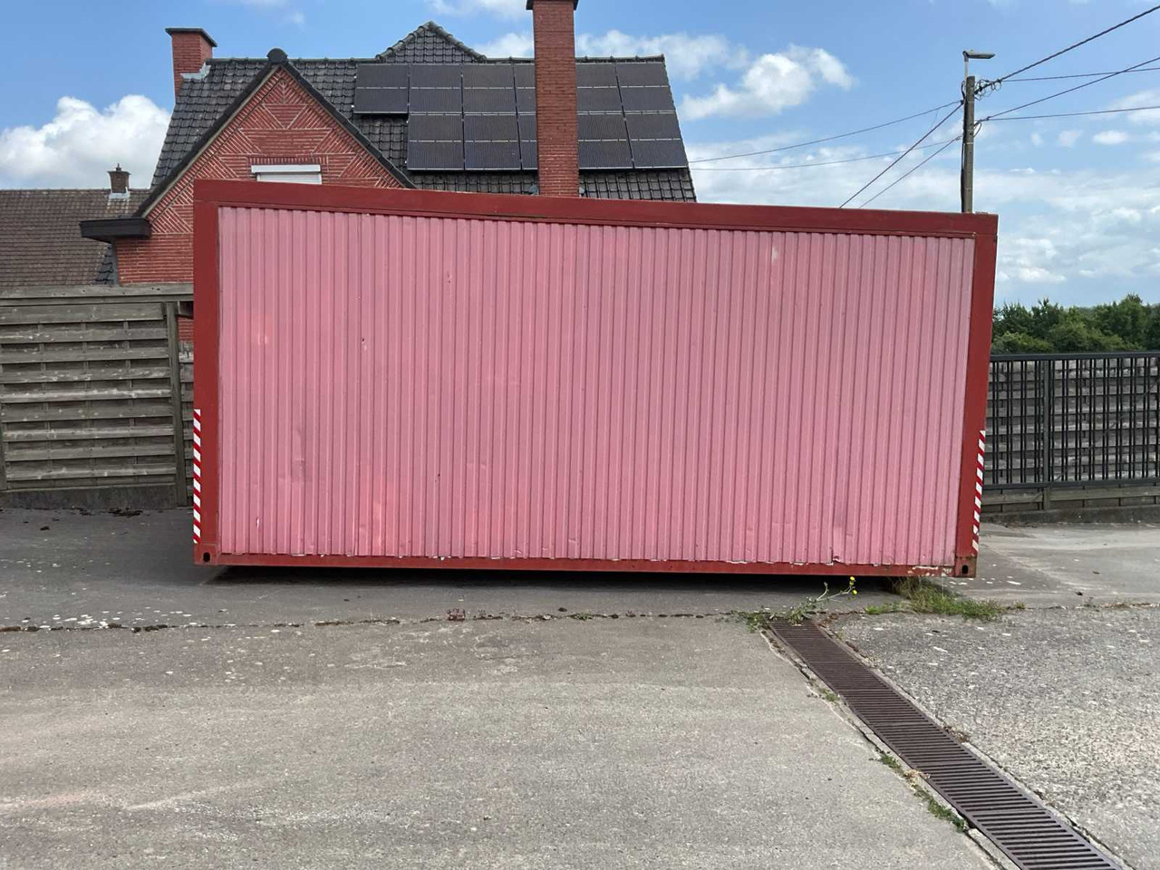Yard/residential unit - Shipping container: picture 2 Yard/residential unit - Shipping container: picture 2