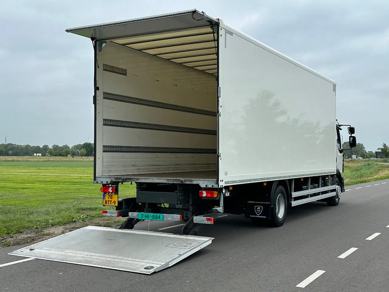 Renault D D250 DTI 8. 14T - Box truck: picture 4 Renault D D250 DTI 8. 14T - Box truck: picture 4
