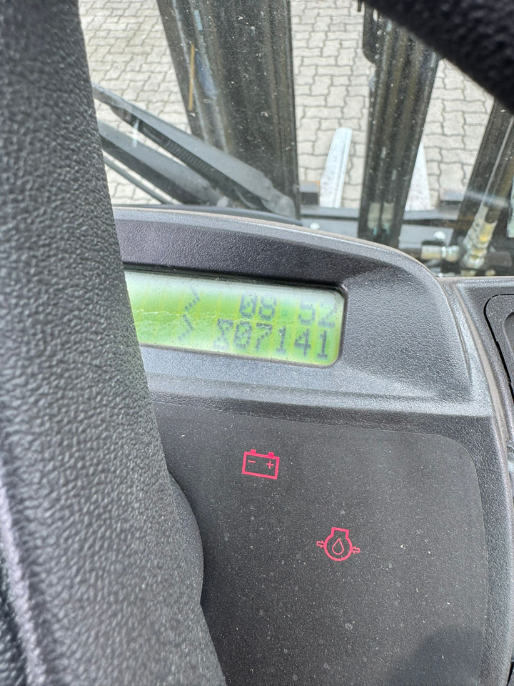 Hyster H2.5FT - Diesel forklift: picture 2 Hyster H2.5FT - Diesel forklift: picture 2