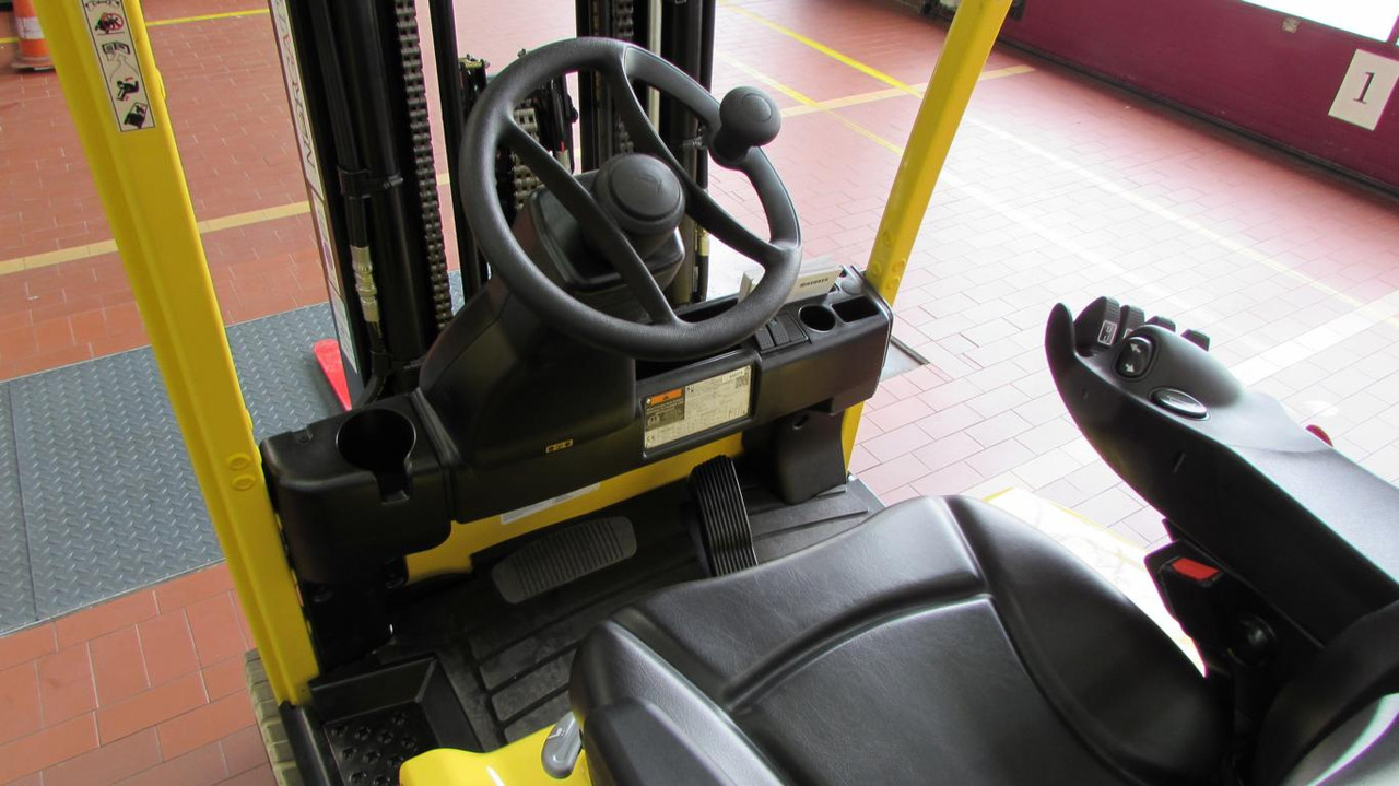 Electric forklift Hyster J1.8 XNT (MWB): picture 6