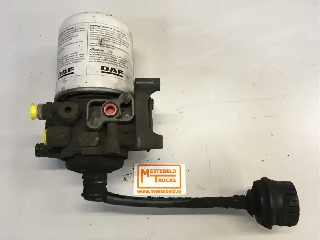 DAF Luchtdroger - Brake parts for Truck: picture 1 DAF Luchtdroger - Brake parts for Truck: picture 1
