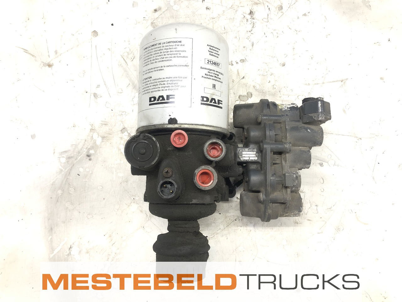 DAF Luchtdroger v CF85 - Brake parts for Truck: picture 1 DAF Luchtdroger v CF85 - Brake parts for Truck: picture 1