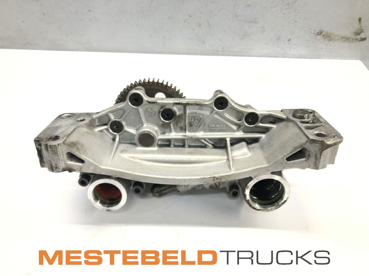 DAF Oliepomp MX300S2 Paccar  - Engine for Truck: picture 1 DAF Oliepomp MX300S2 Paccar  - Engine for Truck: picture 1