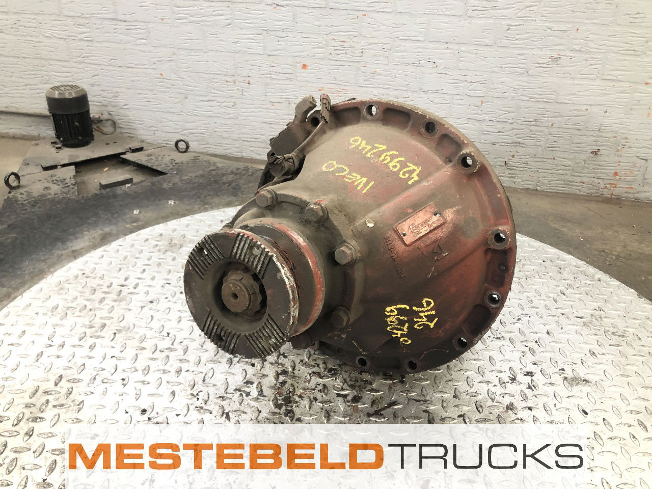 Iveco 177 E - Rear axle for Truck: picture 2 Iveco 177 E - Rear axle for Truck: picture 2