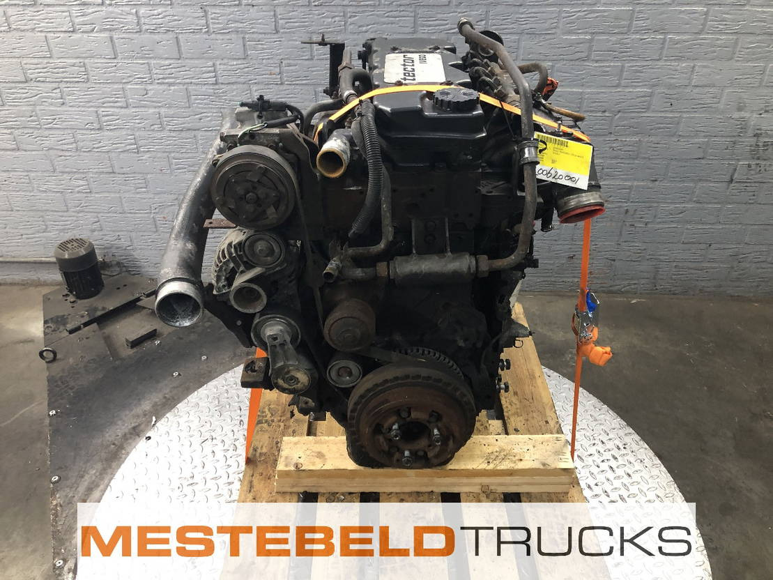 Iveco Motor F4AE3481 - Engine for Truck: picture 4 Iveco Motor F4AE3481 - Engine for Truck: picture 4