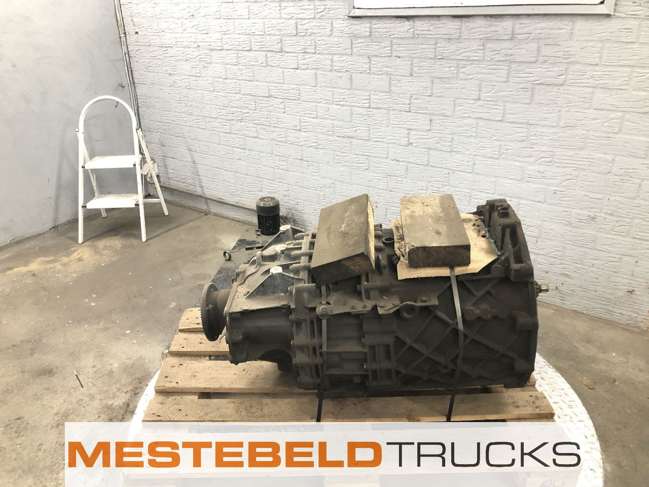 Iveco Versn bak 12 AS 2330 TD - Gearbox and parts for Truck: picture 3 Iveco Versn bak 12 AS 2330 TD - Gearbox and parts for Truck: picture 3