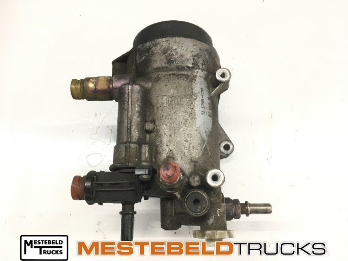 MAN Brandstoffilterhuis D2066  - Fuel processing/ Fuel delivery for Commercial vehicle: picture 1 MAN Brandstoffilterhuis D2066  - Fuel processing/ Fuel delivery for Commercial vehicle: picture 1