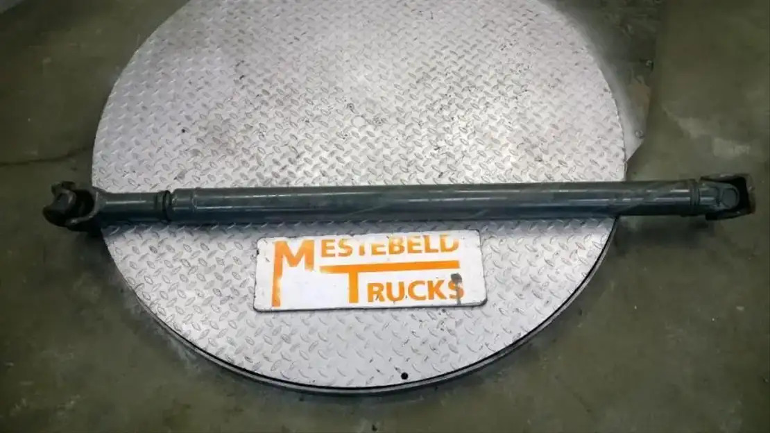 Mercedes-Benz Aandrijfas - Drive shaft for Truck: picture 1 Mercedes-Benz Aandrijfas - Drive shaft for Truck: picture 1