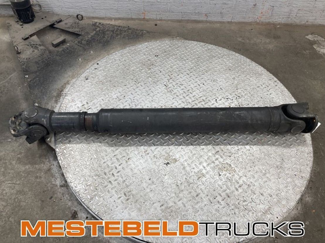 Mercedes-Benz Aandrijfas - Drive shaft for Truck: picture 1 Mercedes-Benz Aandrijfas - Drive shaft for Truck: picture 1