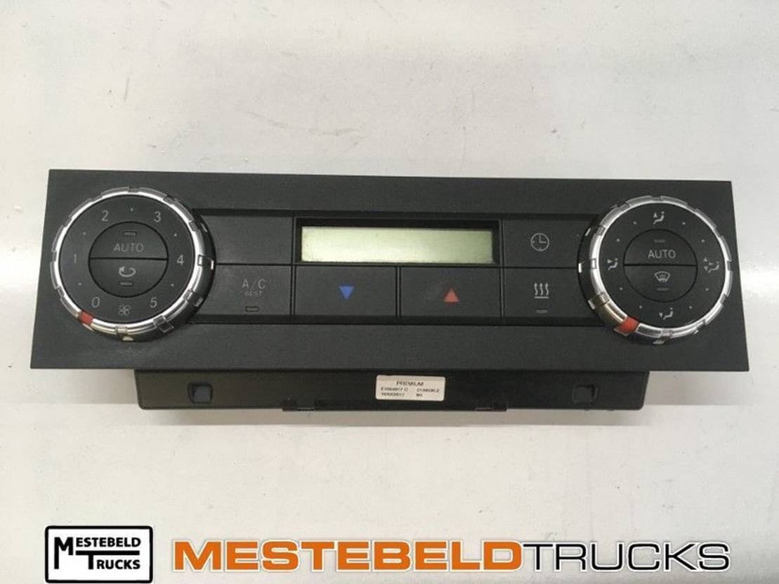 Mercedes Benz Airco bedieningspaneel - Cooling system for Truck: picture 1 Mercedes Benz Airco bedieningspaneel - Cooling system for Truck: picture 1