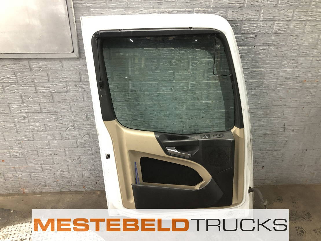 Mercedes-Benz Deur links - Cab and interior for Truck: picture 2 Mercedes-Benz Deur links - Cab and interior for Truck: picture 2