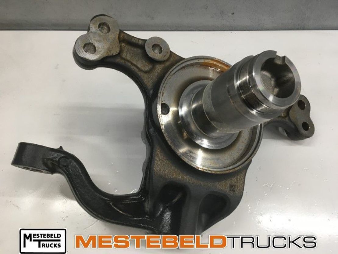 Mercedes-Benz Fusee rechts - Steering knuckle for Truck: picture 1 Mercedes-Benz Fusee rechts - Steering knuckle for Truck: picture 1