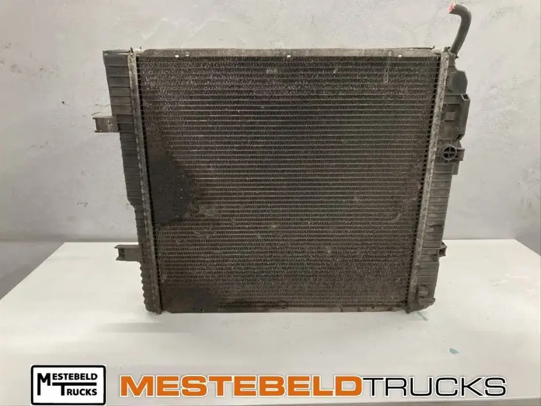 Mercedes-Benz Radiateur Atego - Cooling system for Truck: picture 1 Mercedes-Benz Radiateur Atego - Cooling system for Truck: picture 1