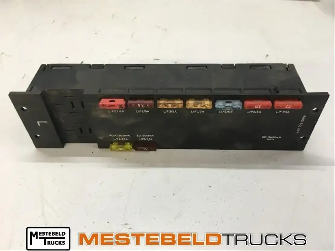 Mercedes-Benz Verlichtingsmodule - Electrical system for Truck: picture 1 Mercedes-Benz Verlichtingsmodule - Electrical system for Truck: picture 1