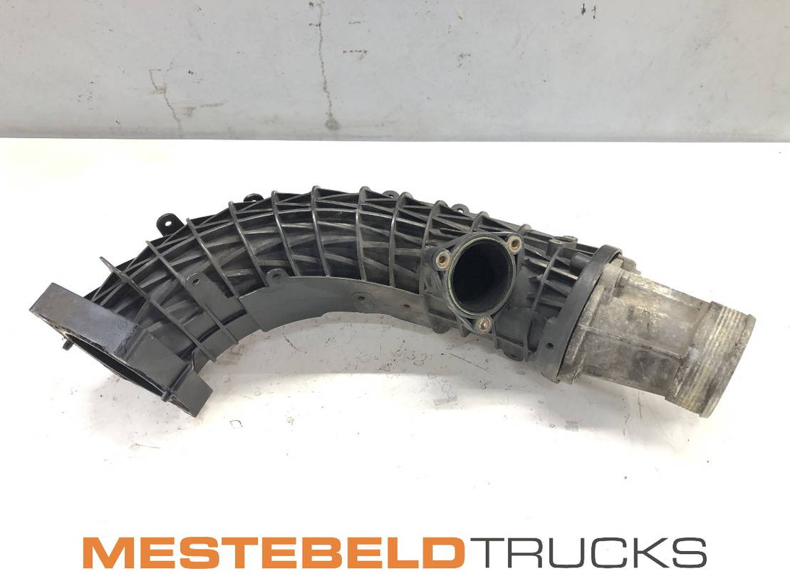 Mercedes-Benz Vuldrukbuis OM 471 LA - Air intake pipe for Truck: picture 1 Mercedes-Benz Vuldrukbuis OM 471 LA - Air intake pipe for Truck: picture 1